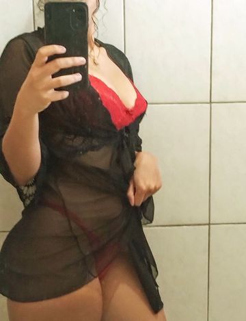 Meu bem vem me conhecer sou simpática eu estou vestida tranquila Vem ar a noites maravilhosas comigo