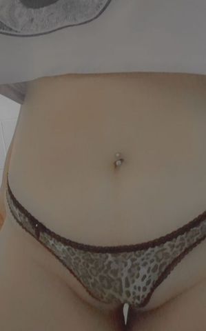 Loira, bunduda e gulosa.. Disposta a satisfazer seus desejos 😈😈